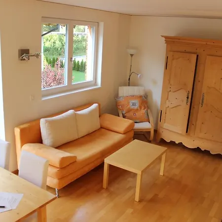 Haus Arosa 아파트 *