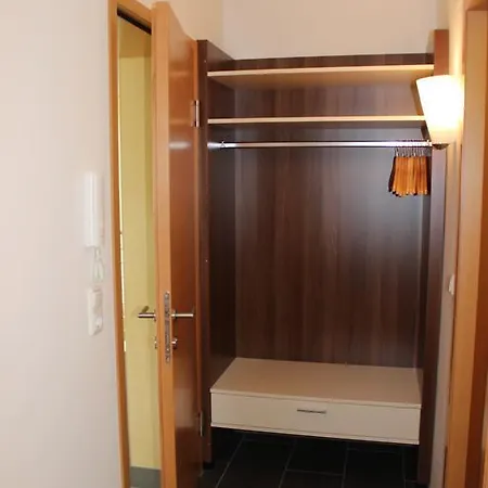 דירה Haus Arosa פרטנאו