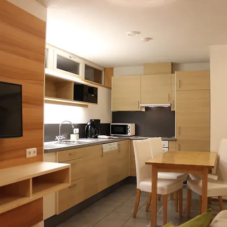 Haus Arosa Appartement Pettneu am Arlberg
