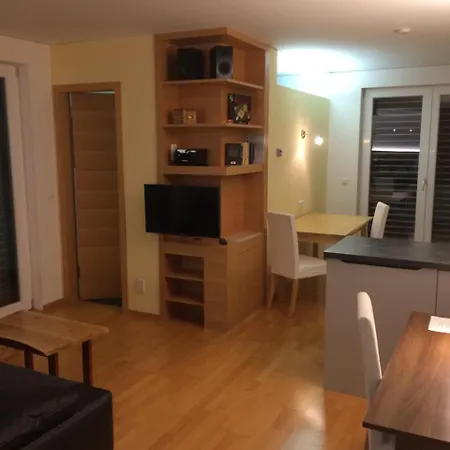 Haus Arosa * פרטנאו